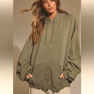 PrettyLittleThing oversized hoodie